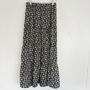 EARO Floral Tiered Maxi Skirt Women Size M Black White Boho Cottagecore Flowy